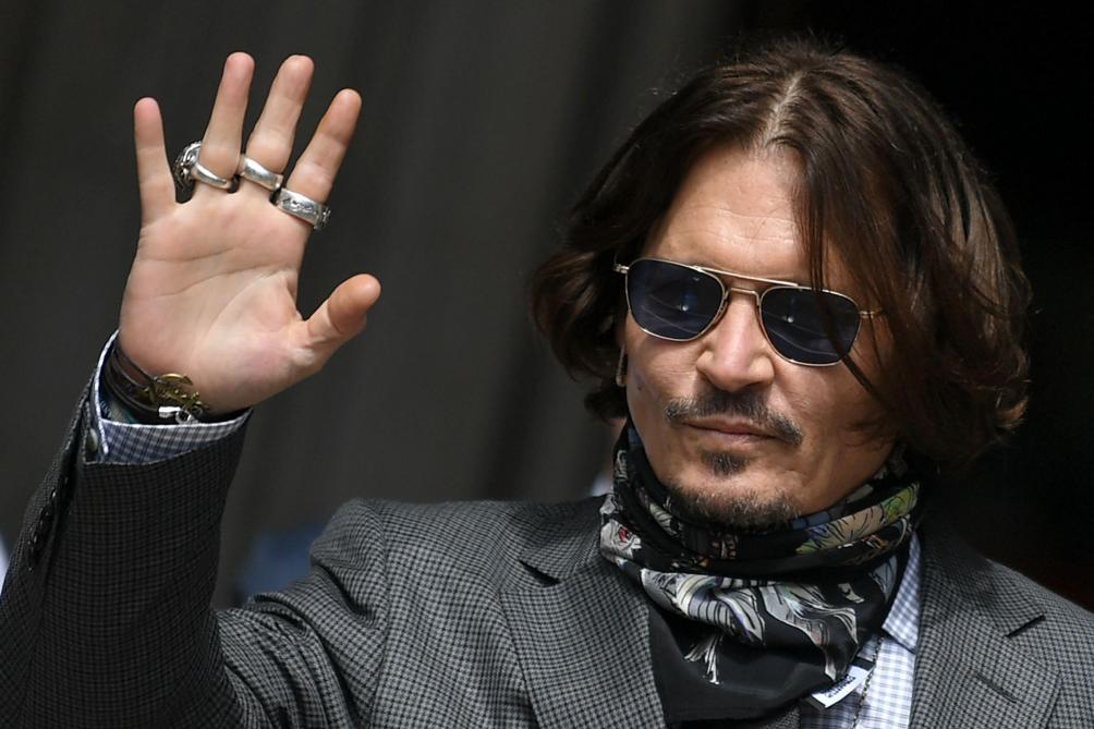Apr s sa d faite contre le Sun Johnny Depp est chass des